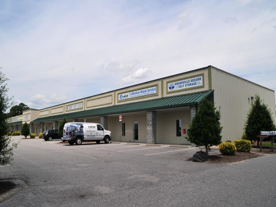 Design/Build Office Warehouse Units with Self Storage Facility - 10 Acres 300 Units